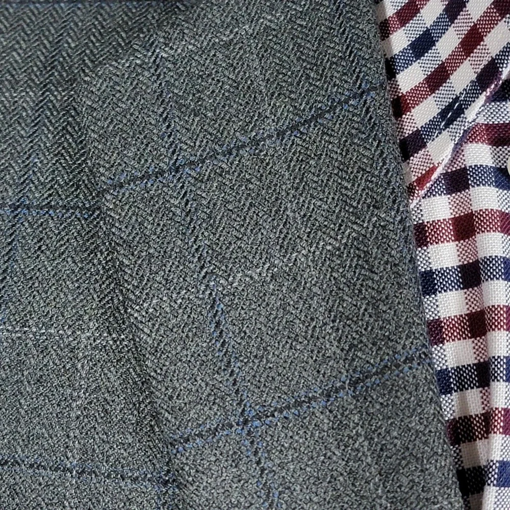 Pronto Uomo Platinum Men's Sport Coat Two Button Gray Plaid Herringbone Size 42R
